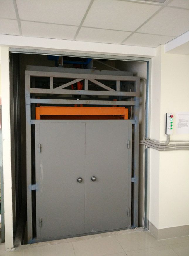 Грузовой подъемник, 1000 кг, Киров