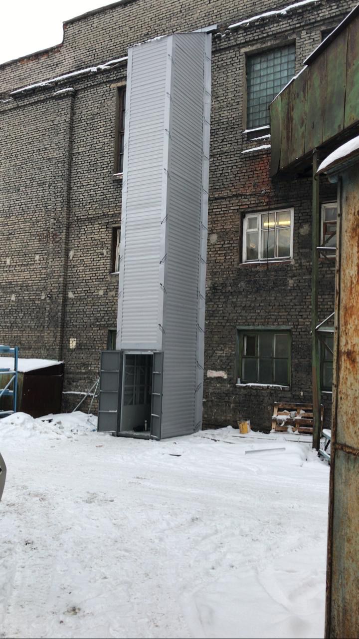 Подъемник грузовой в металлокаркасной шахте, 1000 кг, Ярославль