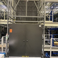 Грузовой подъемник в металлокаркасной шахте, 2000 кг в Самаре