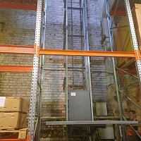 Мачтовый электрический цепной подъёмник, 1000 кг, Екатеринбург