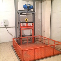 Консольный подъемник, 500 кг, Уральск